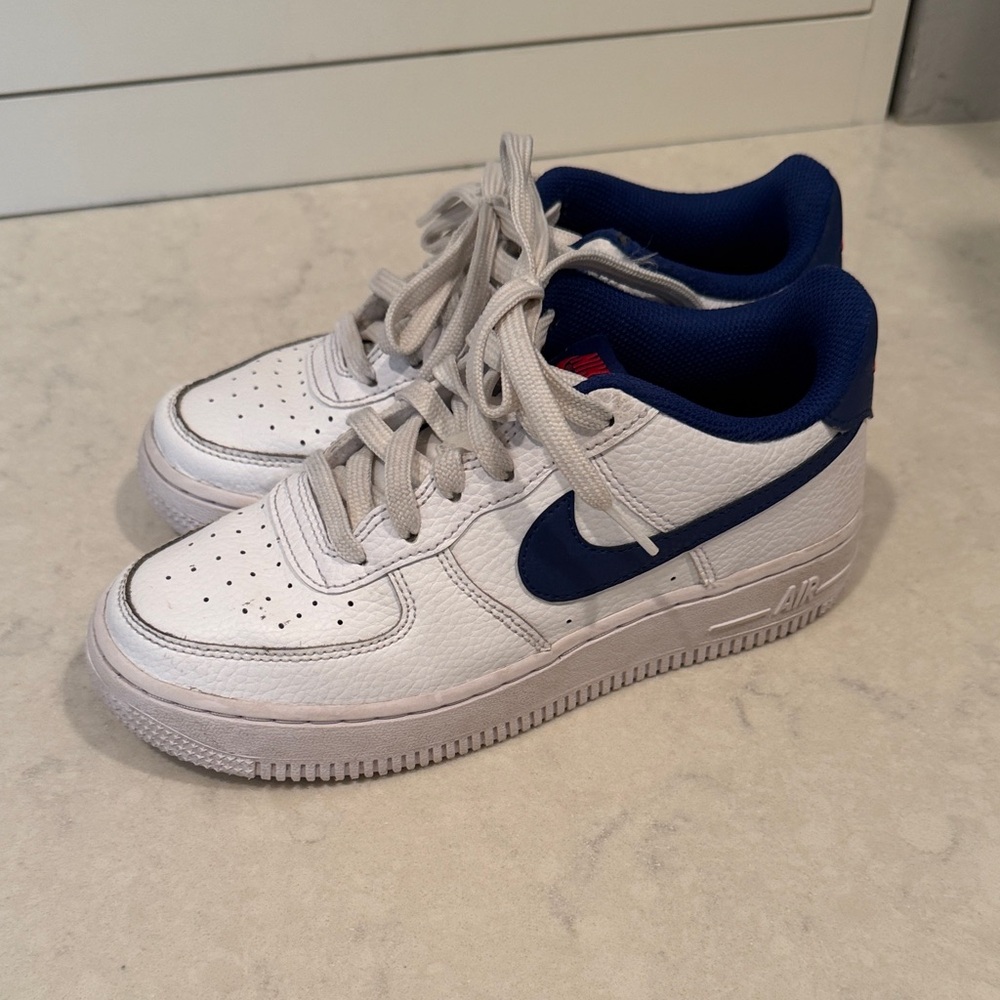 Nike Kids White Sneakers with Blue Swoosh - 4Y Air Force 1